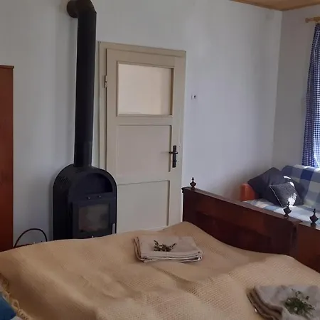 - Holiday home Desov